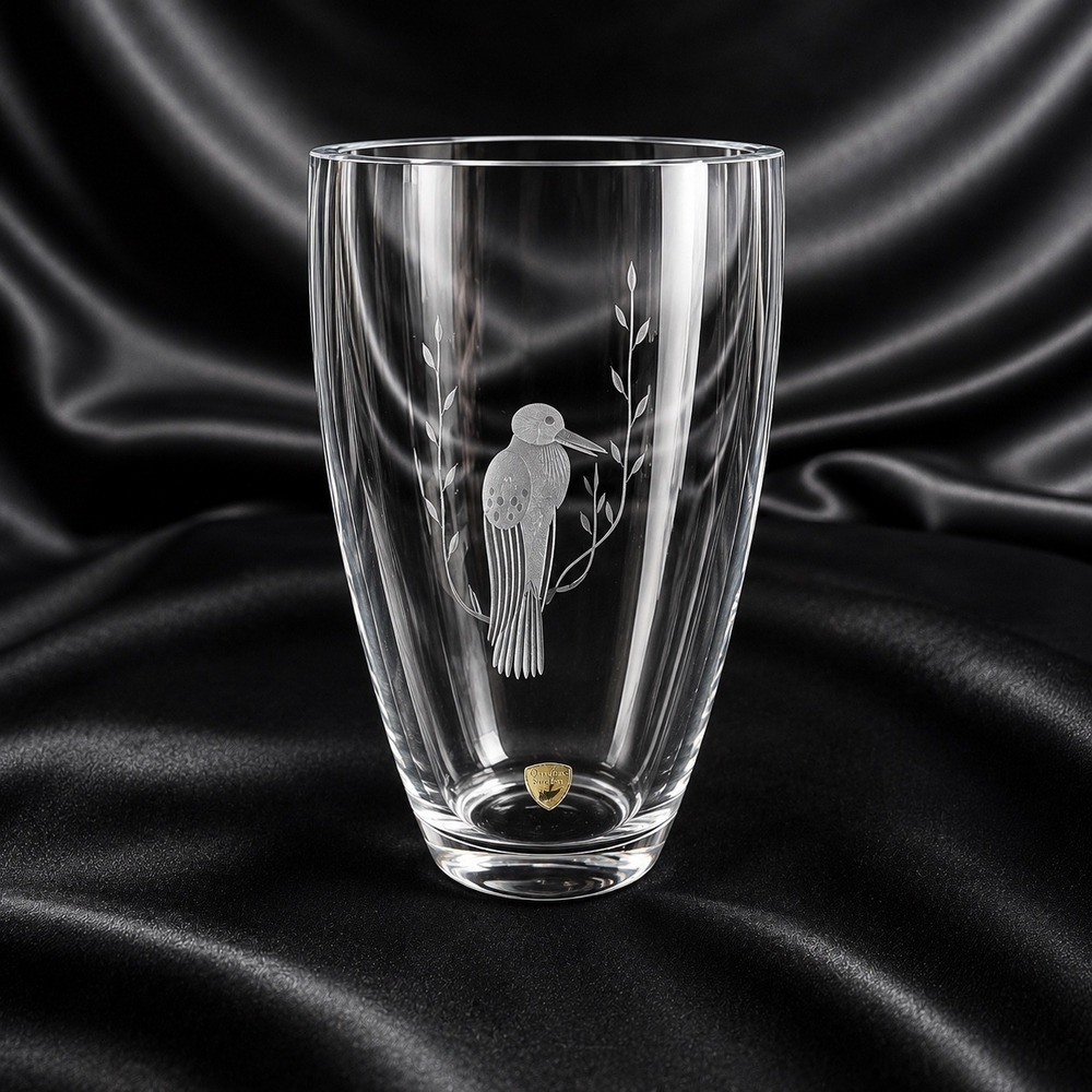 Orrefors Kosta Sweden Etched Bird Crystal Vase Oval Heavy Art Glass 7 inch